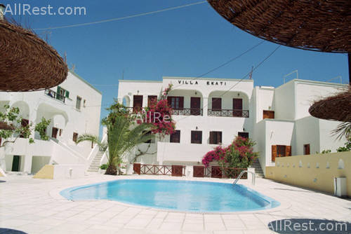 Ekati Studios & Apartments 